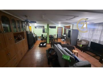 Casa en Parque Lefevre a pocos metros de Av. Santa Elena -KT
