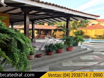 Casa de venta en Vía a la Costa - Puerto Azul – código:10064