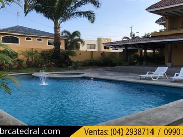Casa de venta en Vía a la Costa - Puerto Azul – código:10064