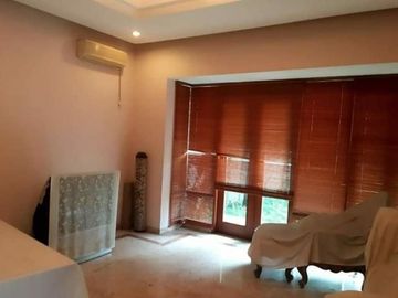 Rumah mewah Setraduta Mainroad dekat Pasteur, Sutami, Gegerkalong