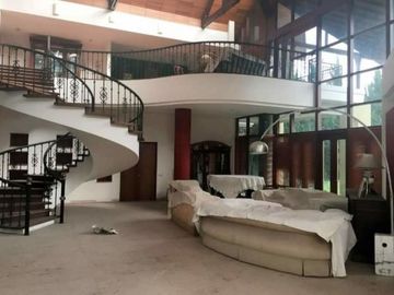 Rumah mewah Setraduta Mainroad dekat Pasteur, Sutami, Gegerkalong