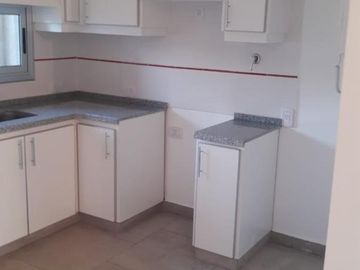 VENTA -  EXCELENTE DUPLEX A ESTRENAR DE 4 AMBIENTES - ITUZAINGO NORTE - NUEVO PRECIO