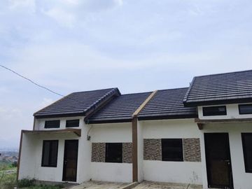 Hanya dgn Cash 267JT Lgsg Huni Rumah Baru Spek Bagus Banjaran Soreang