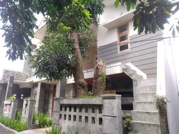 Rumah dalam komp bisa untuk kosan di cibolerang kopo bandung | ERNINURYANI