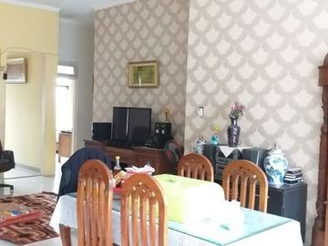 Rumah modern hook di kawasan sejuk jln Kaliurang KM 12,5