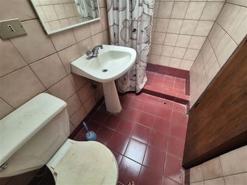 Casa en venta de 6 dorm. en Los Angeles