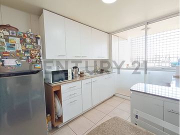 VENTA DEPARTAMENTO IMPECABLE PLAZA ÑUÑOA