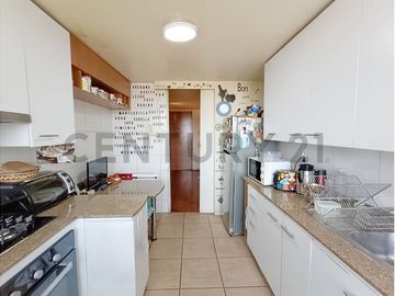 VENTA DEPARTAMENTO IMPECABLE PLAZA ÑUÑOA
