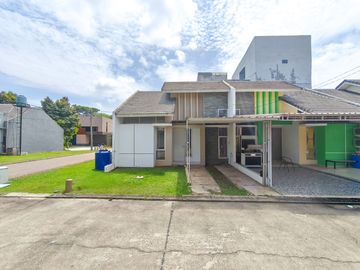 Rumah Hook 2 Kamar 9 Menit ke Gerbang Tol BSD Barat 1 Bisa KPR J-38206