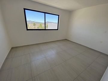 Casa en Venta en Juriquilla, Grand Preserve, 3 Recamaras, Roof Garden, 3.5 Baños