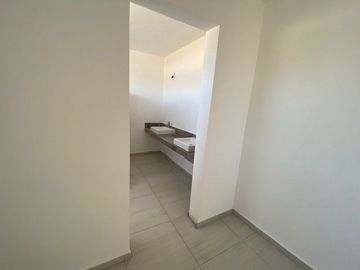 Casa en Venta en Juriquilla, Grand Preserve, 3 Recamaras, Roof Garden, 3.5 Baños
