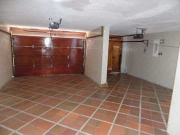 casa en venta en alto prado. Cod V87979