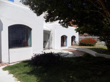 casa en venta en alto prado. Cod V87979