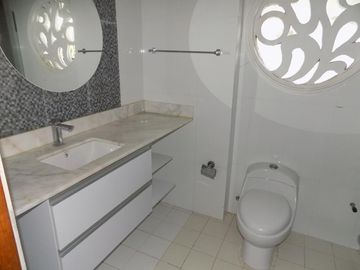 casa en venta en alto prado. Cod V87979