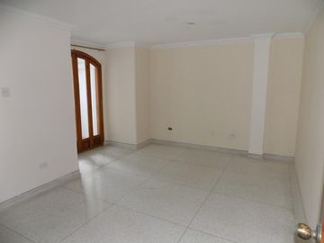 casa en venta en alto prado. Cod V87979