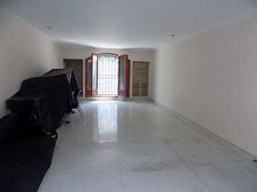 casa en venta en alto prado. Cod V87979