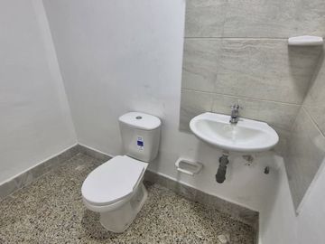 oficina en arriendo en la candelaria. Cod A3027