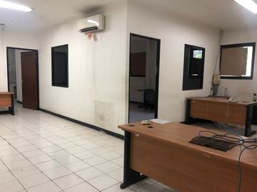 GUDANG/PABRIK HOOK KAWASAN INDUSTRI JABABEKA 1 CIKARANG BEKASI