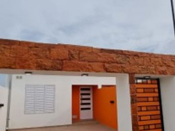 VENTA - CASA 2 HABITACIONES - ZONA ZANNI & JORGE NEWERY