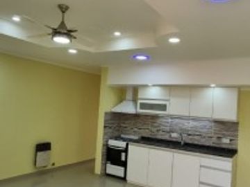 VENTA - CASA 2 HABITACIONES - ZONA ZANNI & JORGE NEWERY