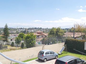 VENDO LINDA CASA VIA INTERVALLES