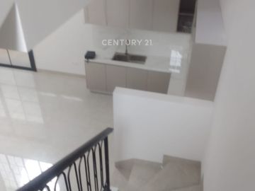 Rumah Tinggal 3  Lt Unit Baru Di Bukit Podomoro Duren Sawit S8382