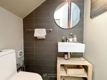 Casa en Venta en Av Jose Rabat - Piedra Roja