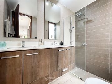 Casa en Venta en Av Jose Rabat - Piedra Roja