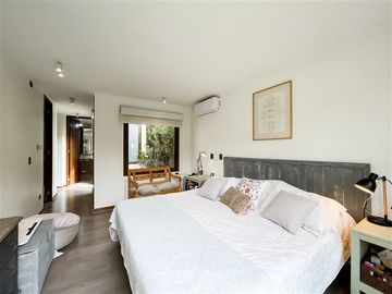 Casa en Venta en Av Jose Rabat - Piedra Roja
