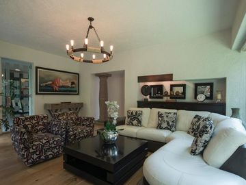 EN JARDINES DE ZAVALETA PRECIOSA CASA EN VENTA,COCHERA TECHADA PARA 4 AUTOS