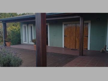 VENDO CASA DE CORTE CAMPESTRE