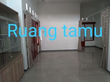 Rumah dijual dekat kampus BRAWIJAYA kota Malang