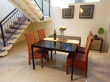 Di Sewakan Rumah Siap Huni 4 Kamar di Jl. Lodaya, Lengkong Bandung