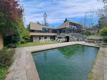Casa en Venta en Carlos Peña Otaegui