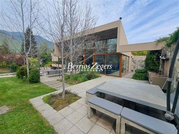 Casa en Venta en Carlos Peña Otaegui