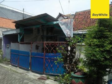 Dijual Rumah SHM di Jalan Donokerto, Surabaya