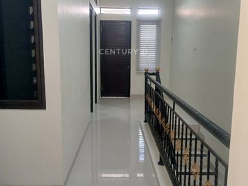 Disewakan Rumah Cantik Siap Huni Di Bintara Semi Furnish Bekasi