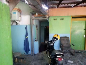 Jual rumah kost aktif jalan dukuh kupang timur