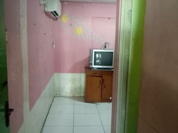 Jual rumah kost aktif jalan dukuh kupang timur