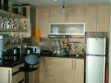 Sewakan 2kamar Apartemen City Home Moi Kelapa Gading