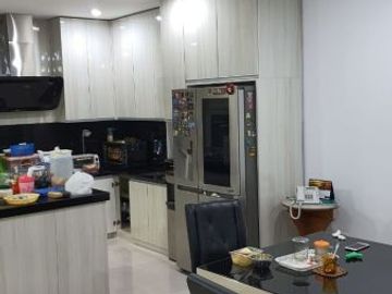 TURUN HARGA !! RUMAH SIAP HUNI di Janur Elok Residence ,NEGO