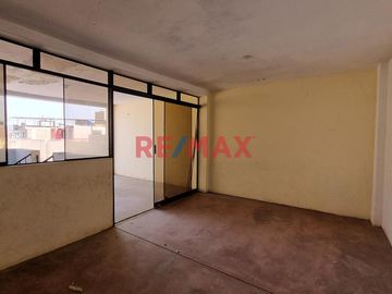 Tu Nuevo Hogar en Urbanización Las Brisas Chiclayo
Vive en la tranquilidad de Urbanización Las Brisas en una casa de 2 pisos.

Características prin