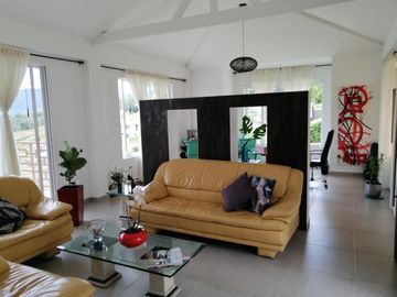 casa en venta en condiminio castilla real. Cod V596
