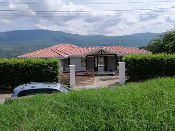 casa en venta en condiminio castilla real. Cod V596