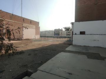 Terrenos Comerciales Venta CAL. Mariscal Castilla  - HUACHO