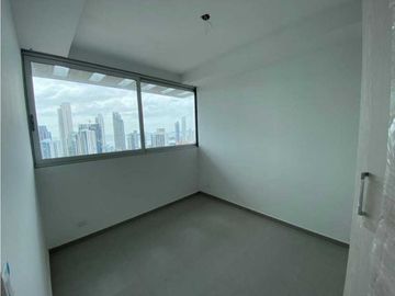 Se vende apartamento en la Cresta, PH Signature Point