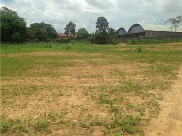 TERRENO COMERCIAL CON EXCELENTE UBICACION