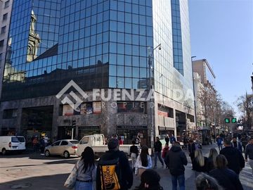 Oficina en venta en Edificio Plaza de Armas Santiago
