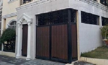 Two-storey Mediterranean House for Sale in Multinational Village, Paranaque