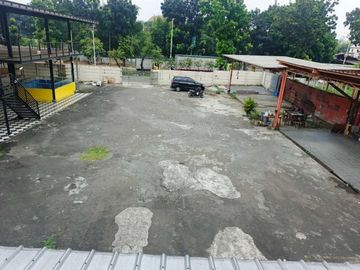 Bangunan Usaha Besar di Jakarta Timur - SHM, IMB, Harga Nego!